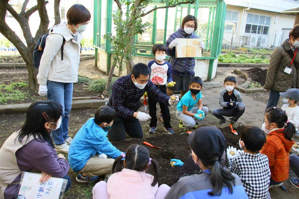 ユリの専門家による指導