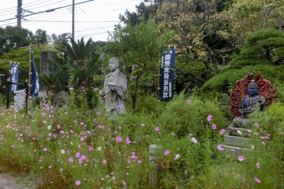 弘法大師修行僧像